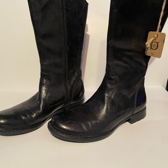 NWT BORN LOTTIE BLACK BOOTS - Picture 2 of 5
